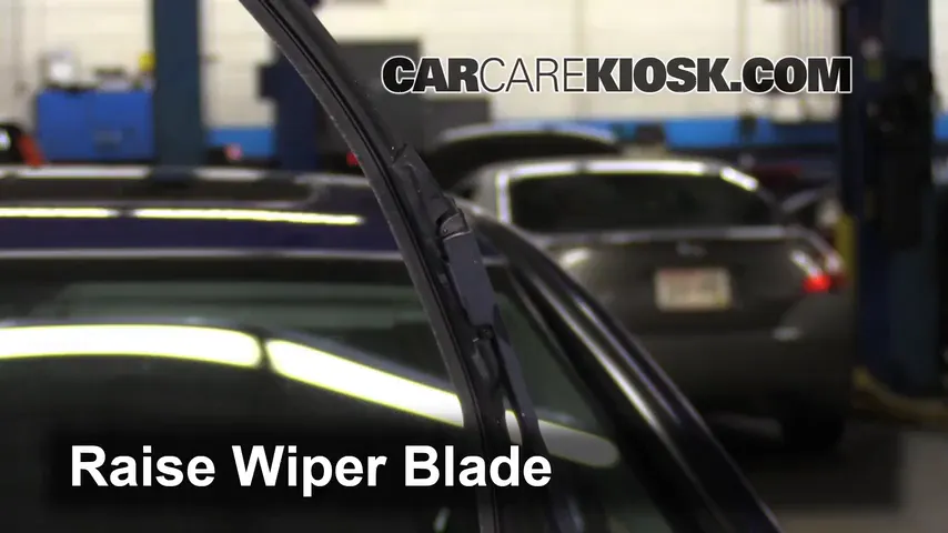 2007 Honda Civic Si 2.0L 4 Cyl. Coupe (2 Door) Windshield Wiper Blade (Front) Replace Wiper Blades